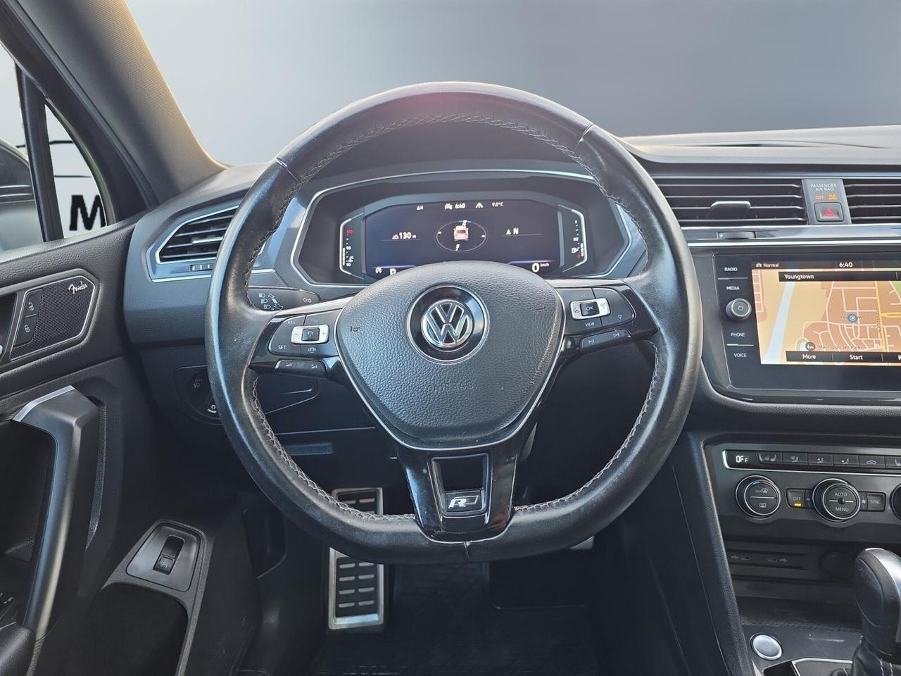 2021 Volkswagen Tiguan Highline R-Line 4MOTION * 1 OWNER / CARPLAY / PANO Photo