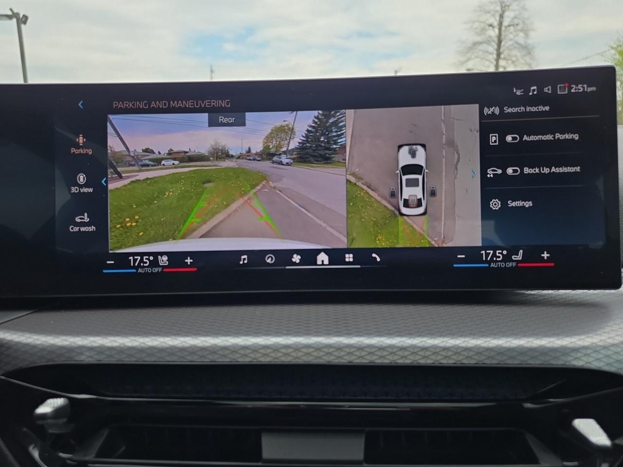 2025 BMW 3 Series 330i xDrive M-SPORT * HUD / DRIVER ASSIST / CARPLA Photo