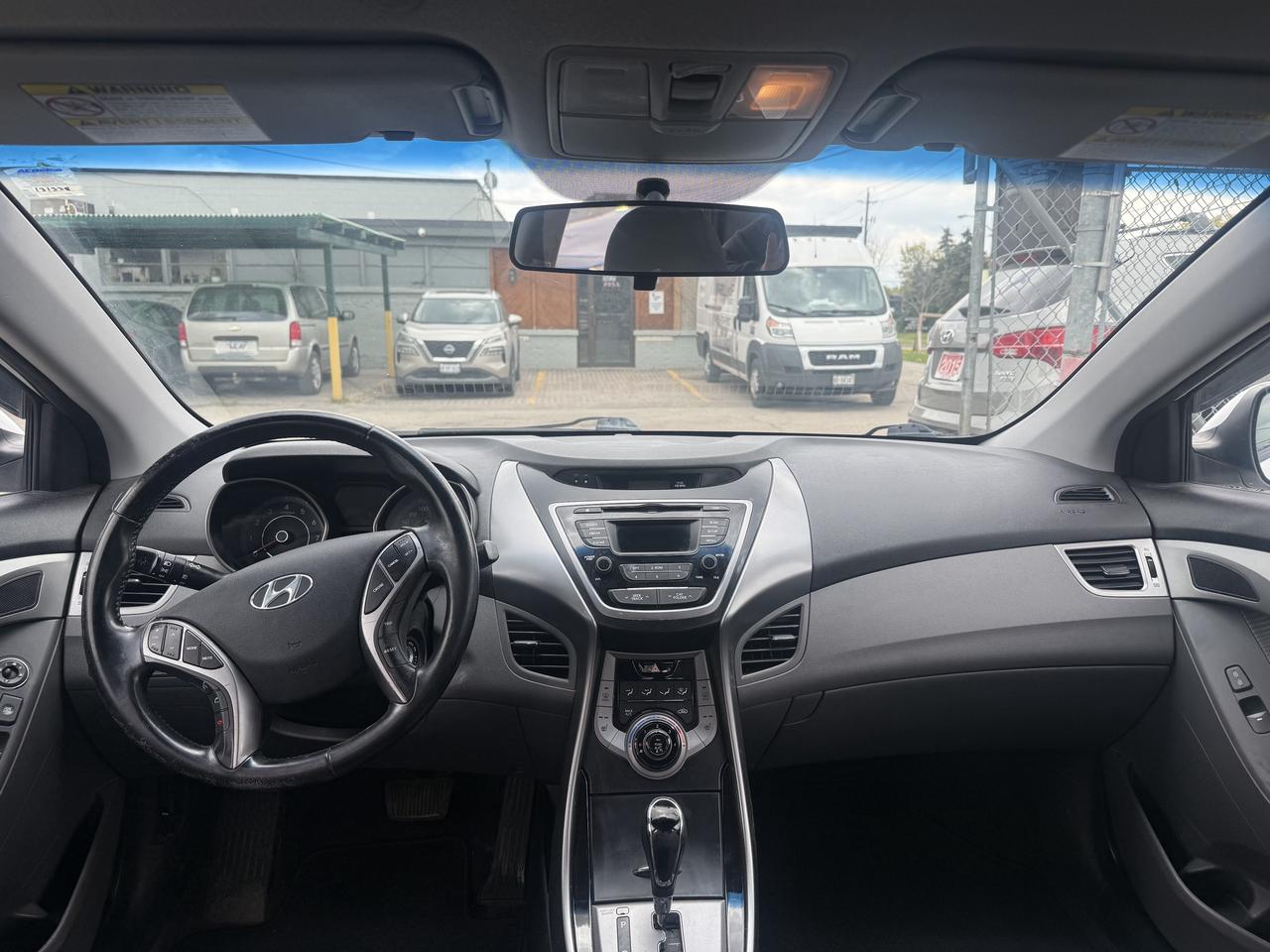 2013 Hyundai Elantra *** BLOWOUT SALE *** Photo