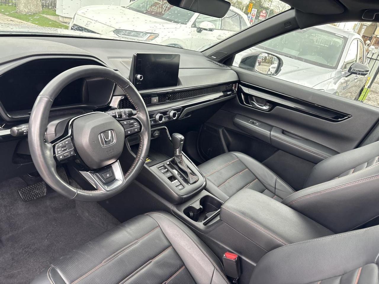 2023 Honda CR-V Hybrid Touring Photo