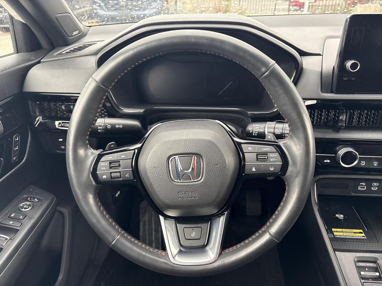 2023 Honda CR-V Hybrid Touring Photo