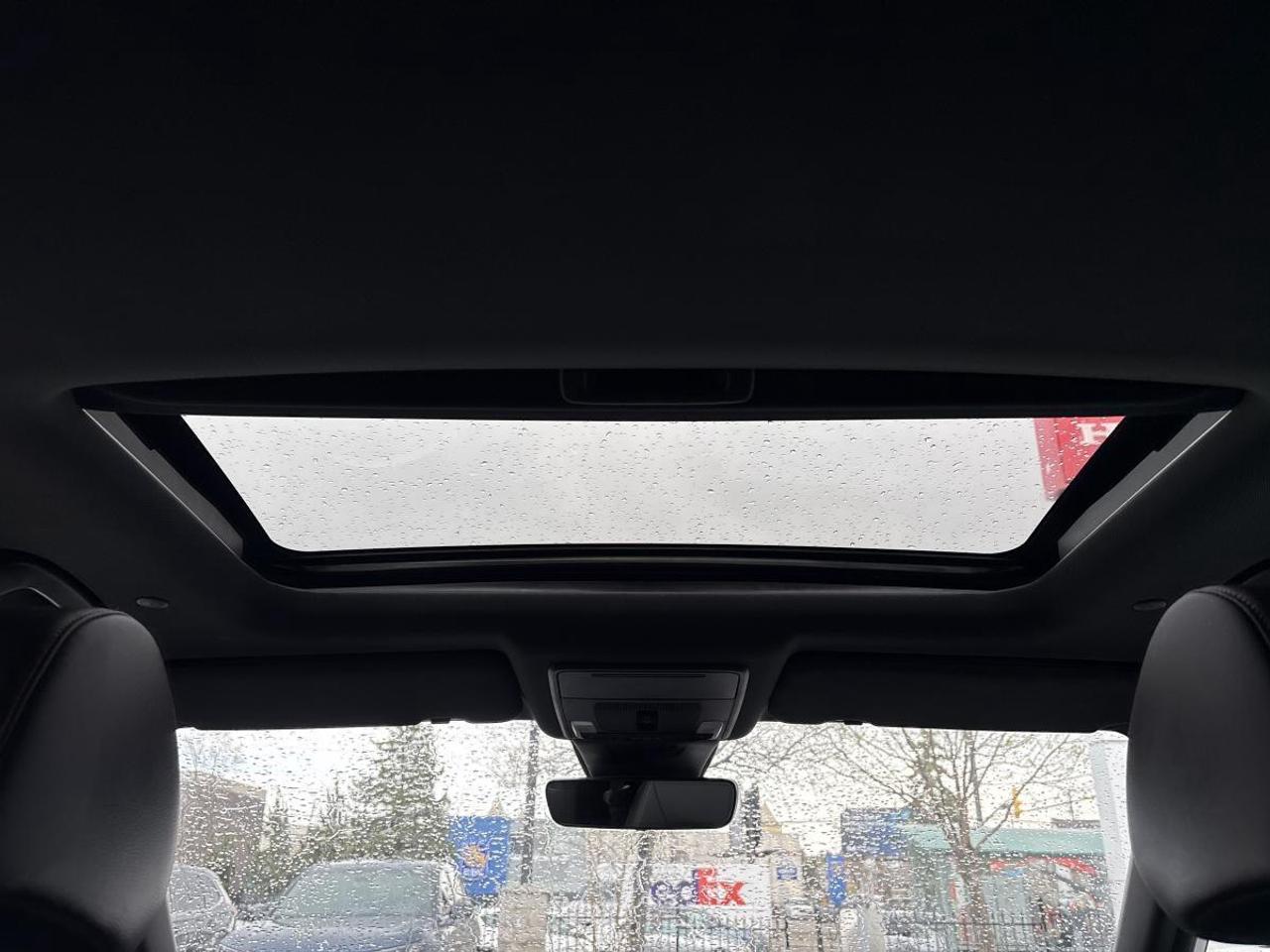 2023 Honda CR-V Hybrid Touring Photo
