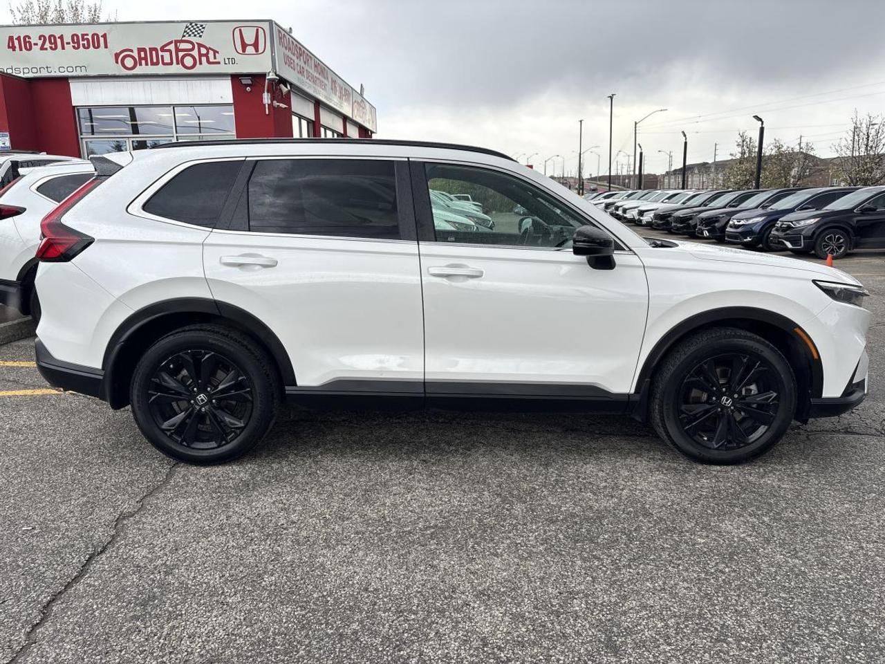 2023 Honda CR-V Hybrid Touring Photo