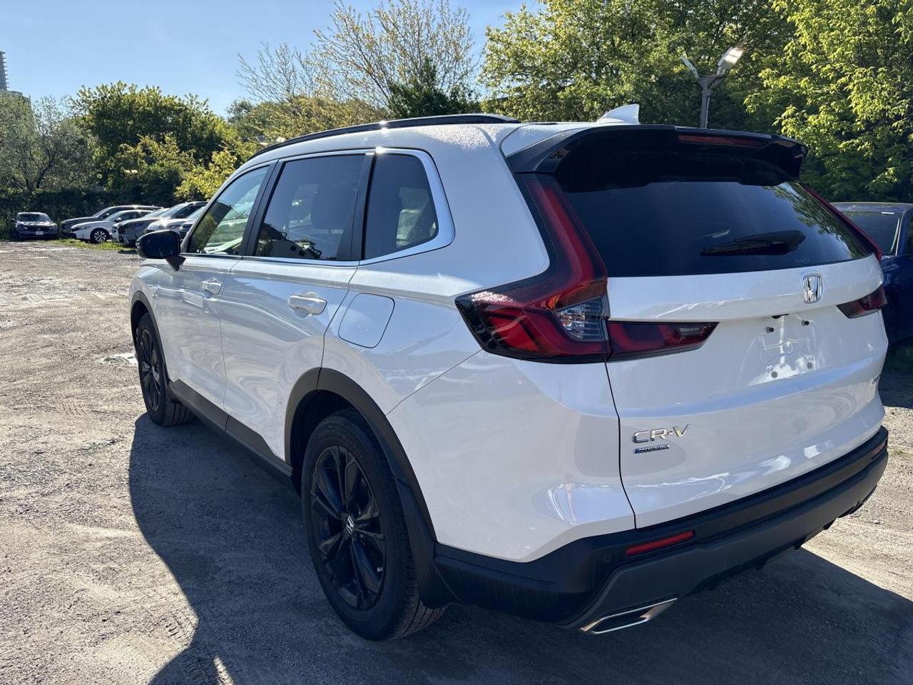 2023 Honda CR-V Hybrid Touring Photo