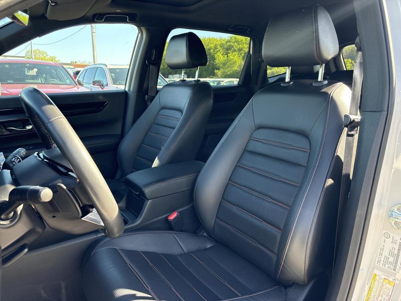 2023 Honda CR-V Hybrid Touring Photo
