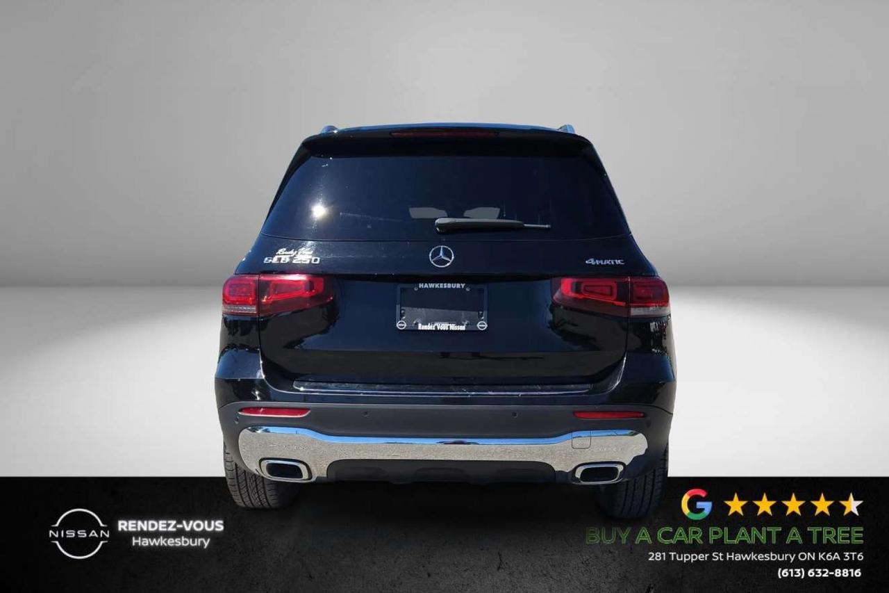 2023 Mercedes-Benz GLB GLB 250 Photo
