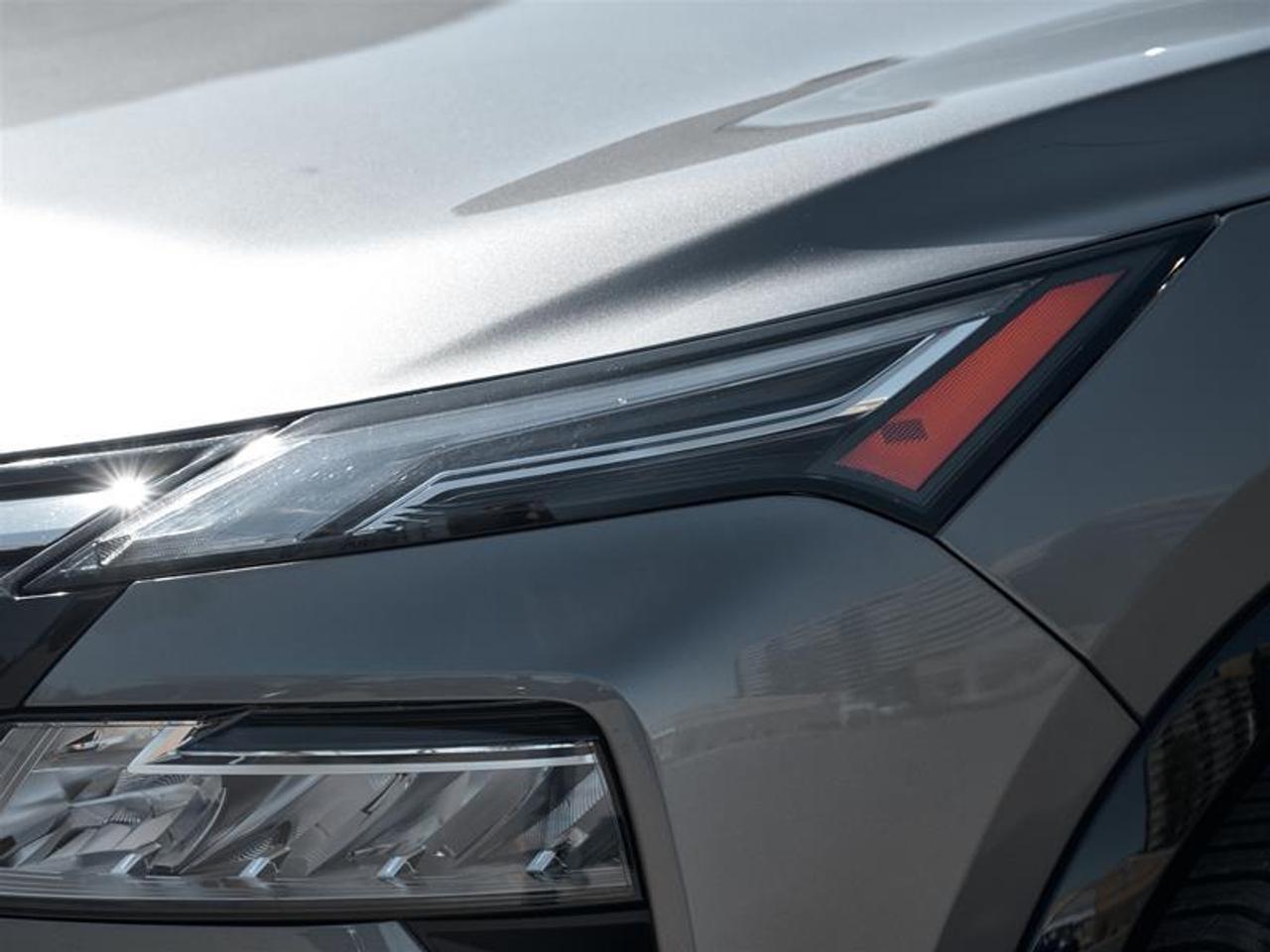 2024 Nissan Rogue AWD Platinum Photo