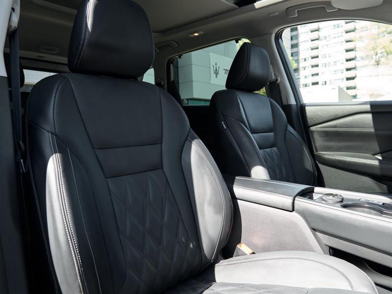 2024 Nissan Rogue AWD Platinum Photo