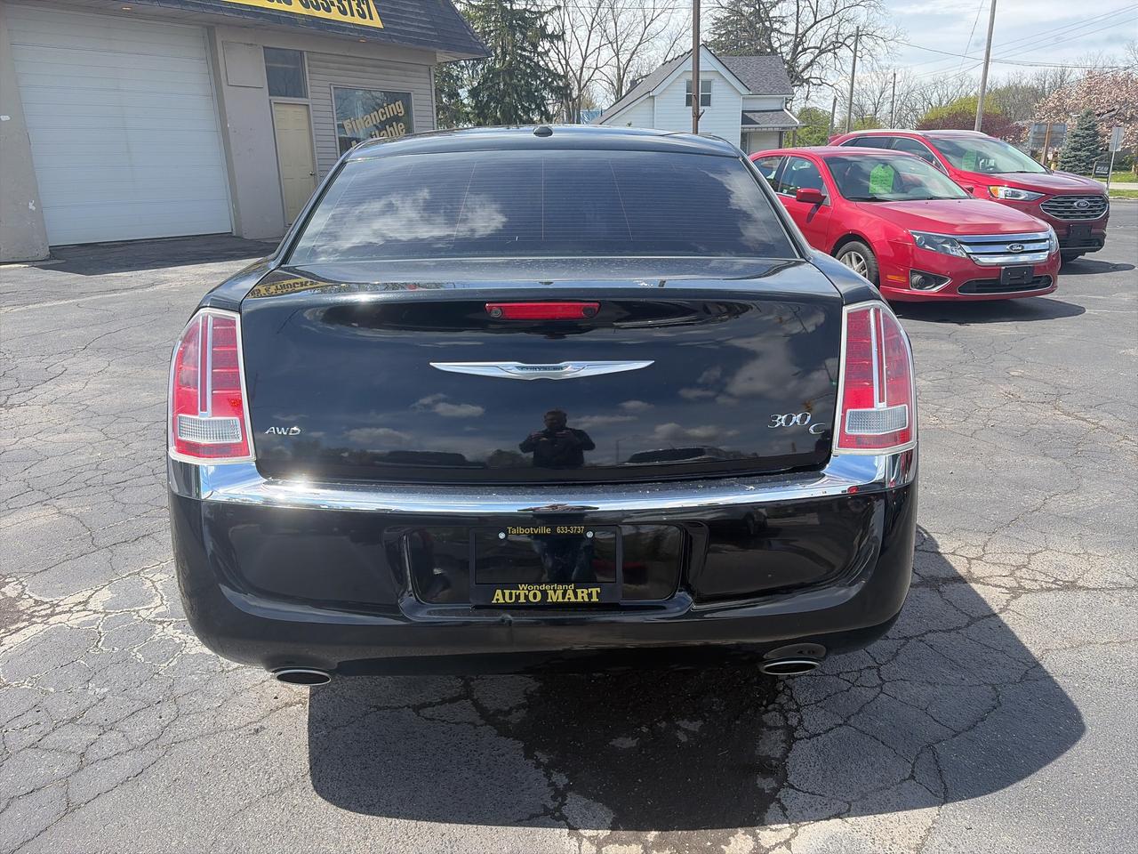 2014 Chrysler 300 300C-LEATHER-LOADED-5.7-AWD Photo