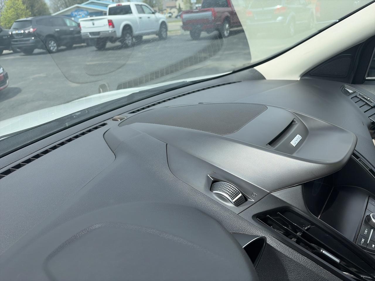 2017 Ford Escape SE-CLEAN CARFAX-EXCELLENT SERVICE RECORDS Photo