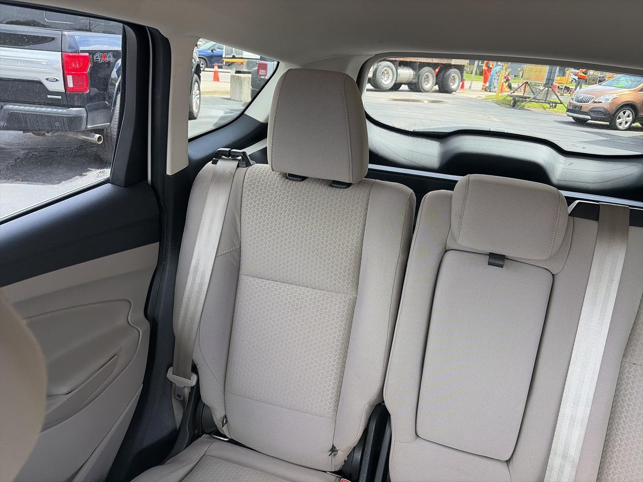 2017 Ford Escape SE-CLEAN CARFAX-EXCELLENT SERVICE RECORDS Photo