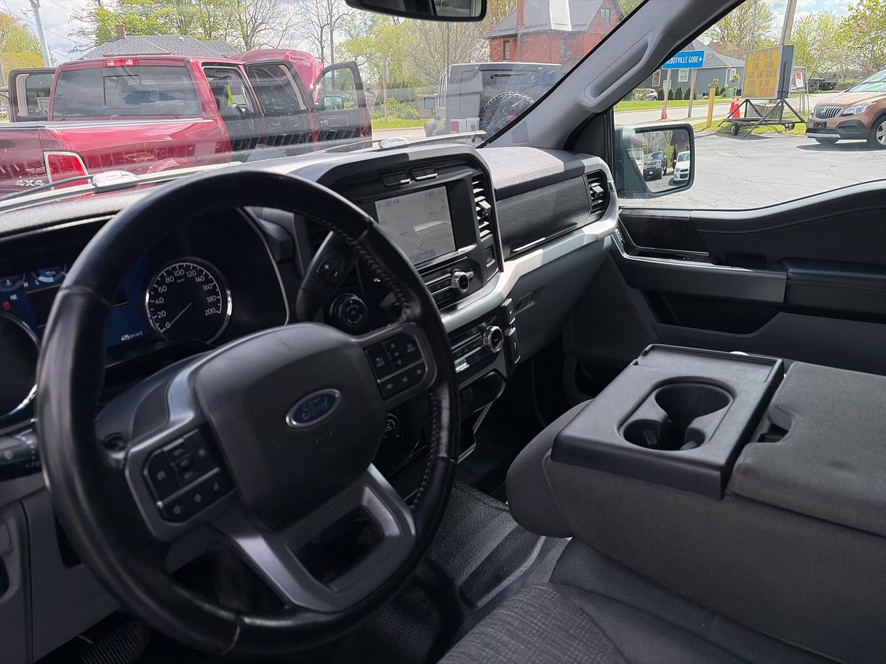 2022 Ford F-150 XLT-RUBBER FLOOR-4X4-V6 Photo