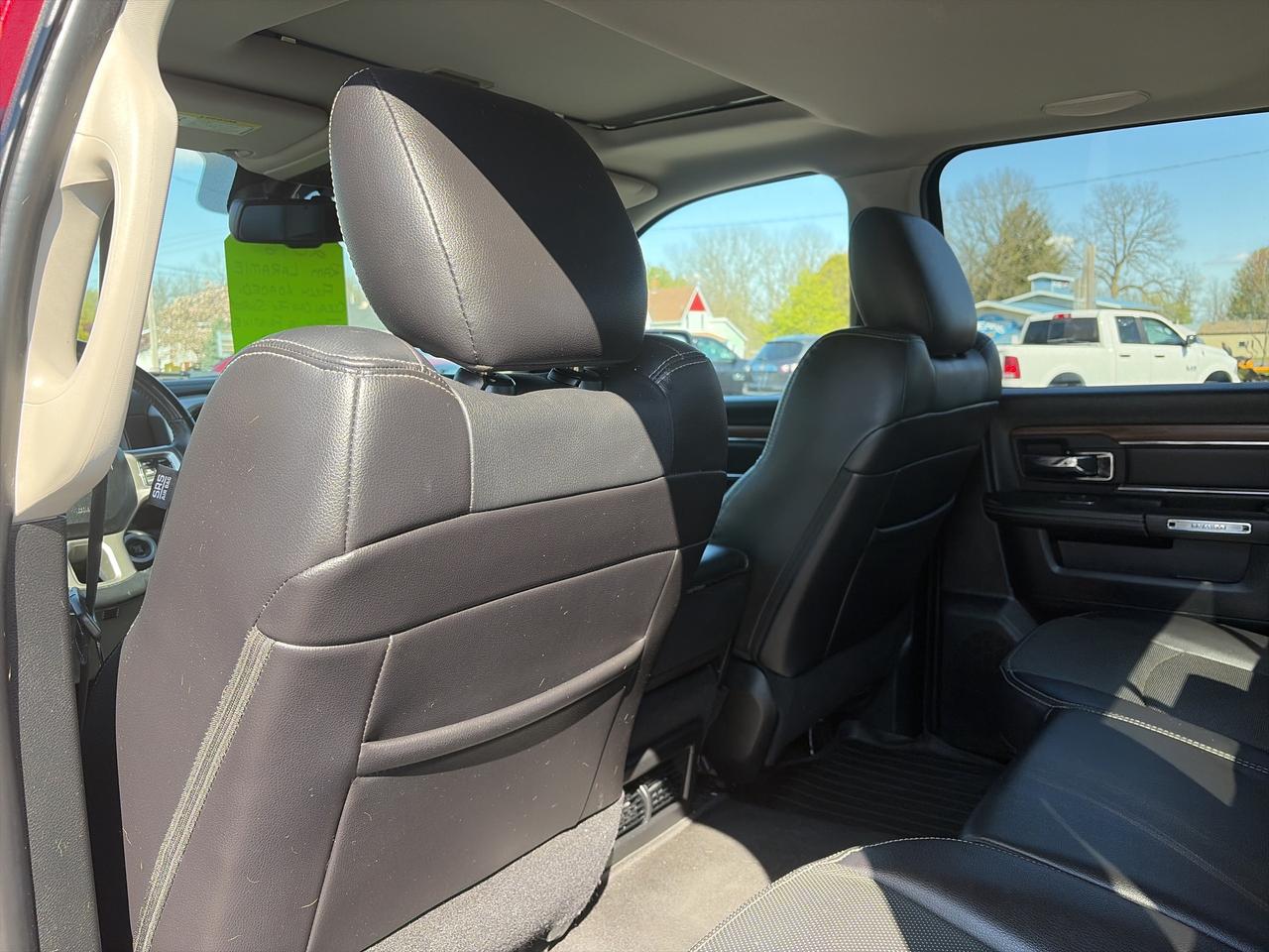 2016 RAM 1500 LARAMIE-FULLY LOADED-LEATHER-5.7-4X4 Photo