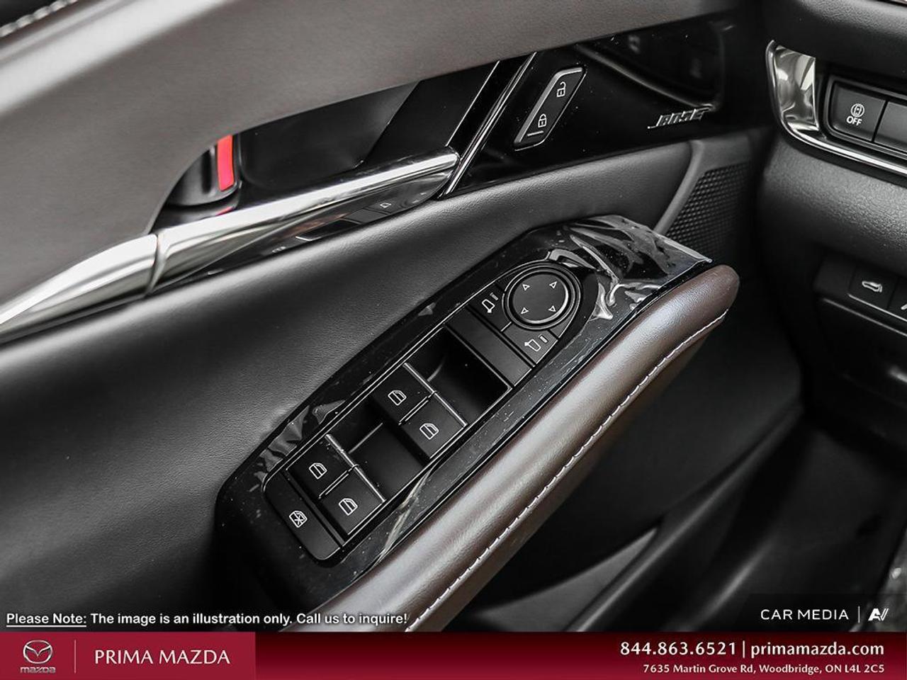 2025 Mazda CX-30 GT TURBO/ POLYM GREY ON RED INTERIOR/ CASH PRICE Photo