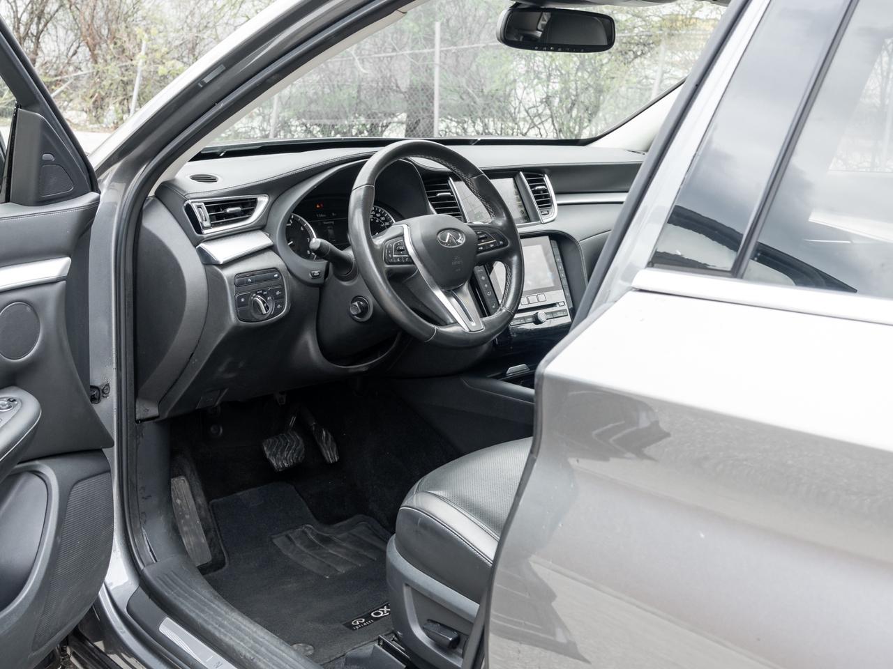 2019 Infiniti QX50 LUXE AWD, Nav, Camera Photo