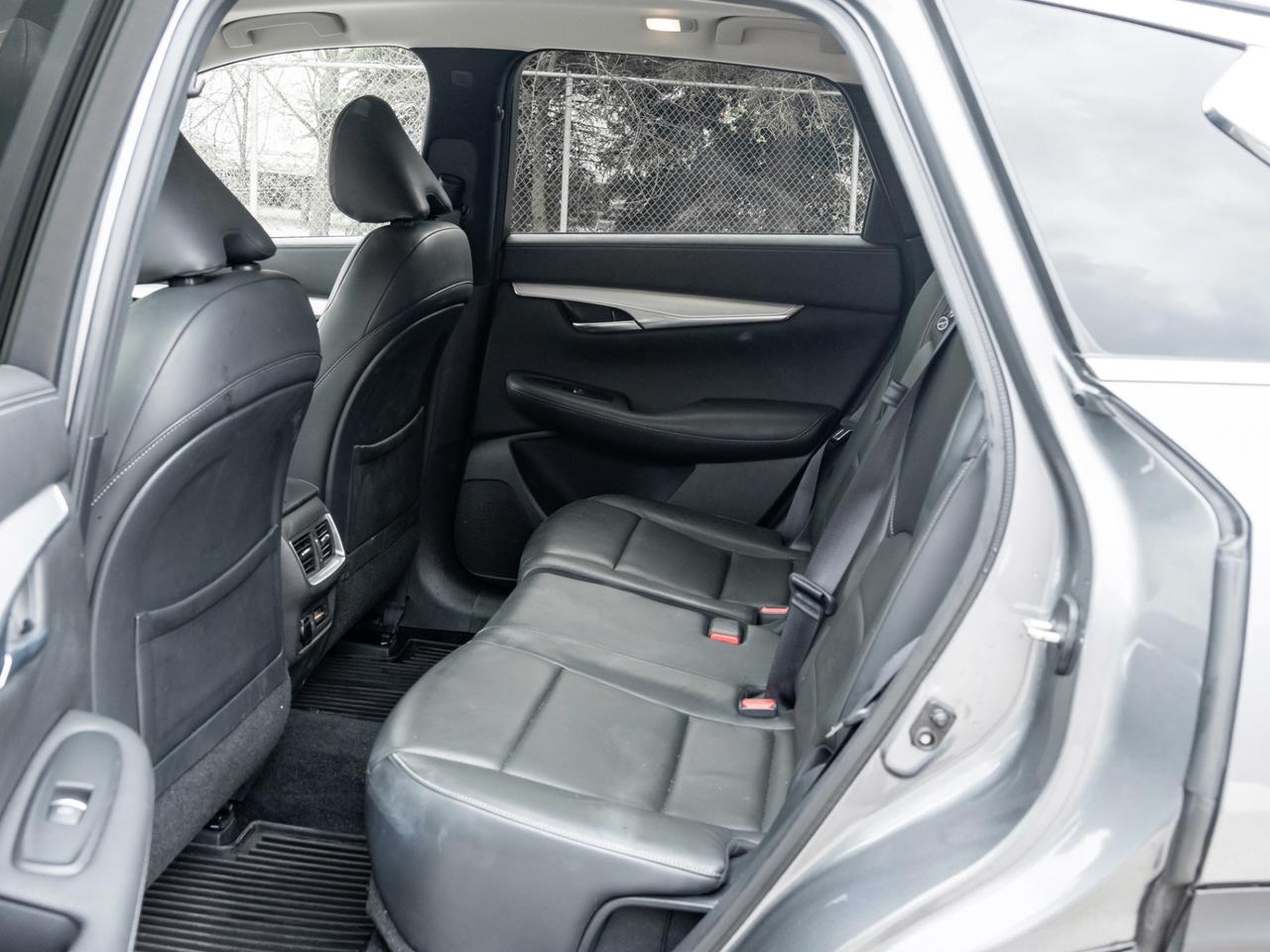 2019 Infiniti QX50 LUXE AWD, Nav, Camera Photo