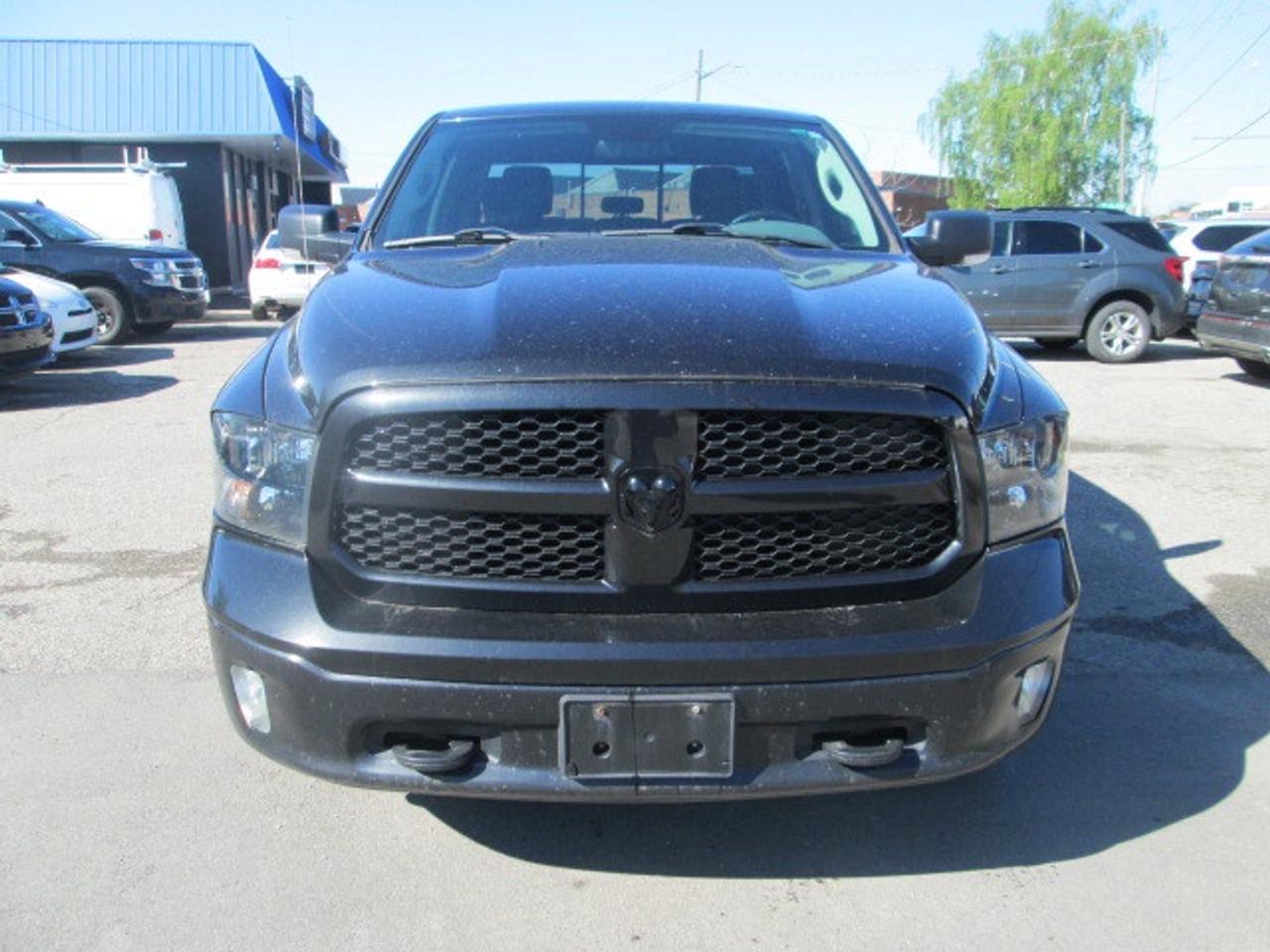 2018 RAM 1500 Big Horn 4x4 Crew Cab, Leather, Back Up Camera Photo