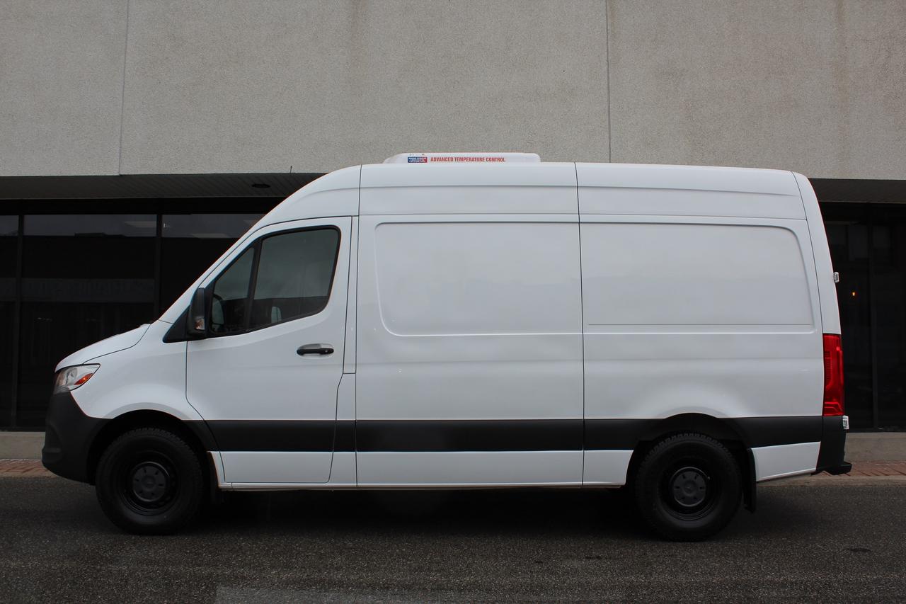 2020 Mercedes-Benz Sprinter Cargo Van A.T.C REFRIGIRATOR - FREEZER - "3.0L DIESEL" Photo