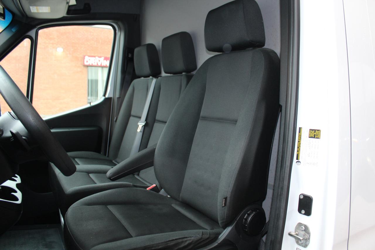 2020 Mercedes-Benz Sprinter Cargo Van A.T.C - REFERIGIRATOR - FREZER - "3.0L DIESEL" Photo