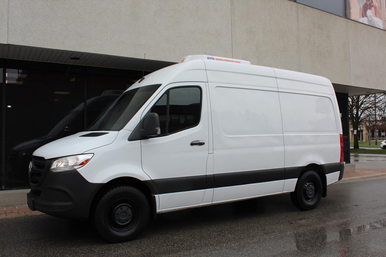 2020 Mercedes-Benz Sprinter Cargo Van A.T.C - REFERIGIRATOR - FREZER - "3.0L DIESEL" Photo