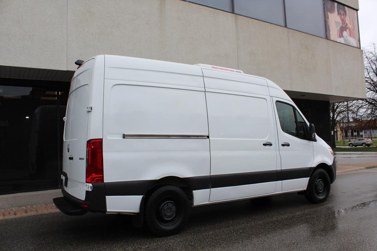 2020 Mercedes-Benz Sprinter Cargo Van A.T.C - REFERIGIRATOR - FREZER - "3.0L DIESEL" Photo