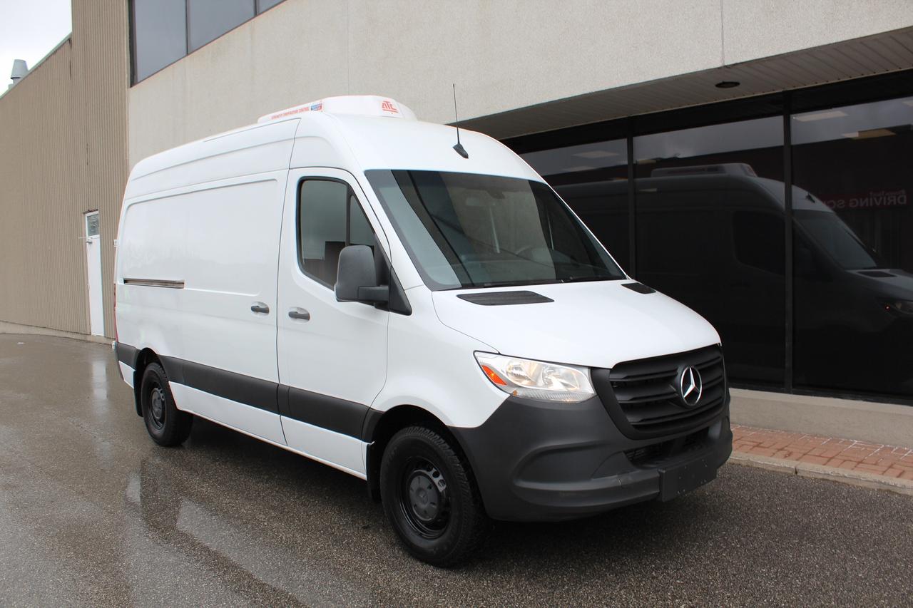 2020 Mercedes-Benz Sprinter Cargo Van A.T.C - REFERIGIRATOR - FREZER - "3.0L DIESEL" Photo