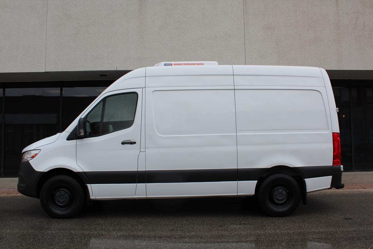 2020 Mercedes-Benz Sprinter Cargo Van A.T.C - REFERIGIRATOR - FREZER - "3.0L DIESEL" Photo