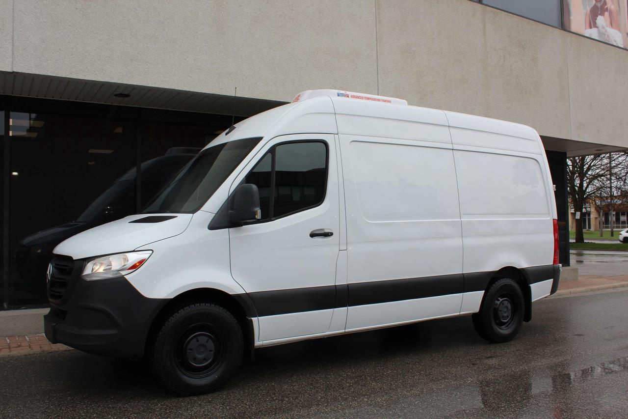 2020 Mercedes-Benz Sprinter A.T.C - REFERIGIRATOR - FREZER - "3.0L DIESEL" Photo