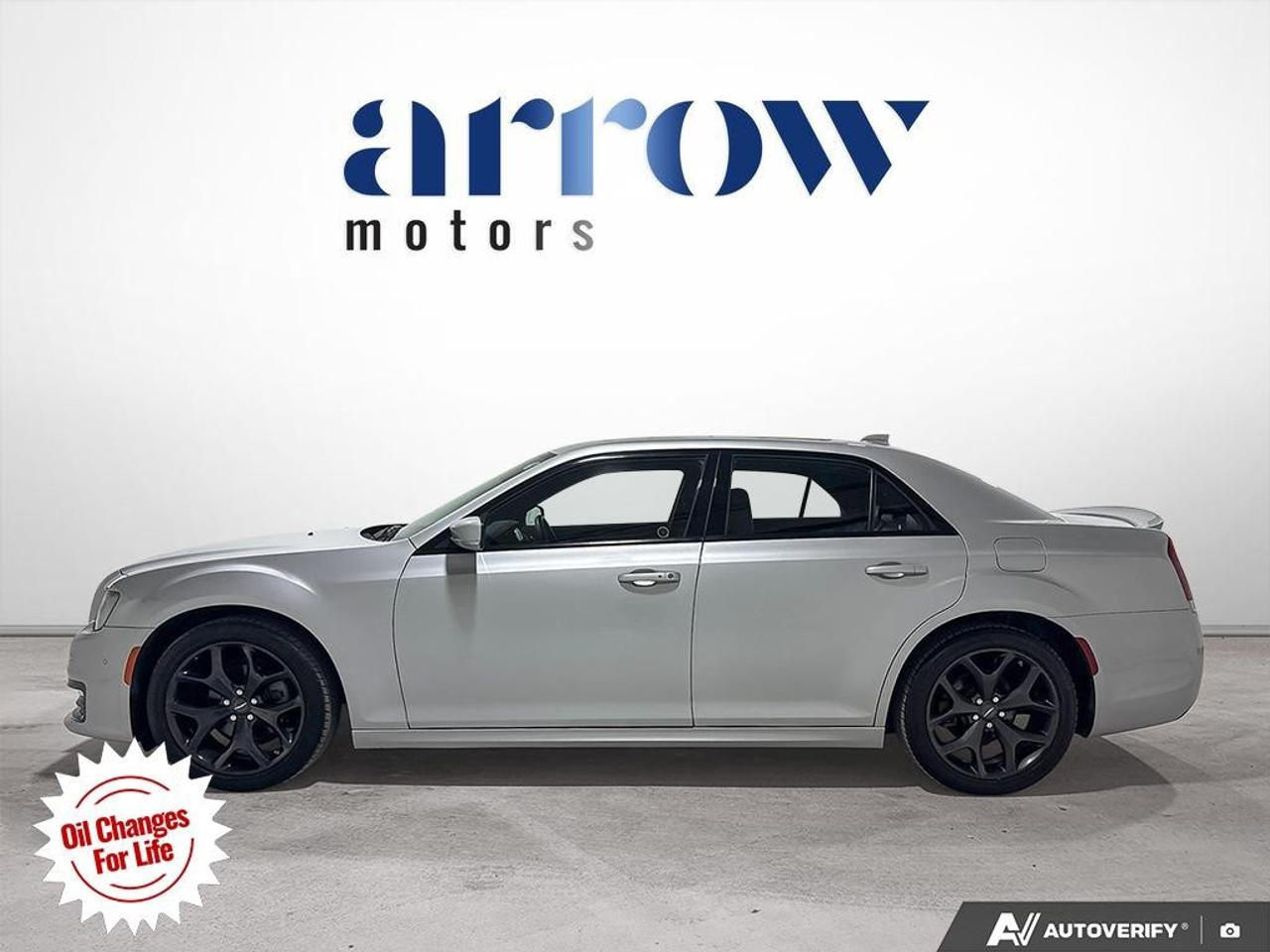 2022 Chrysler 300 300S RWD Photo