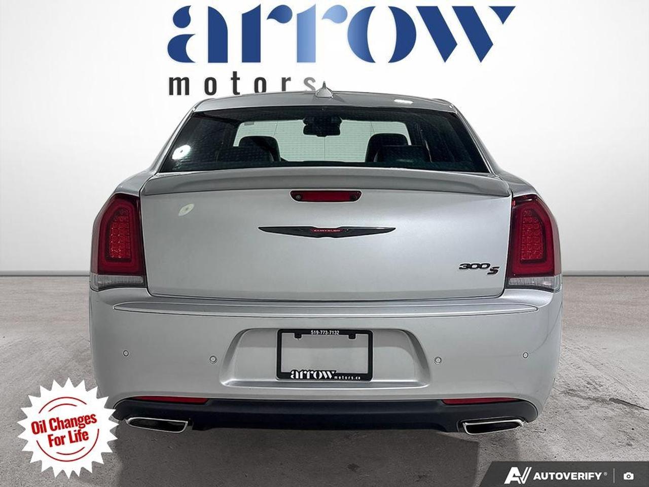 2022 Chrysler 300 300S RWD Photo