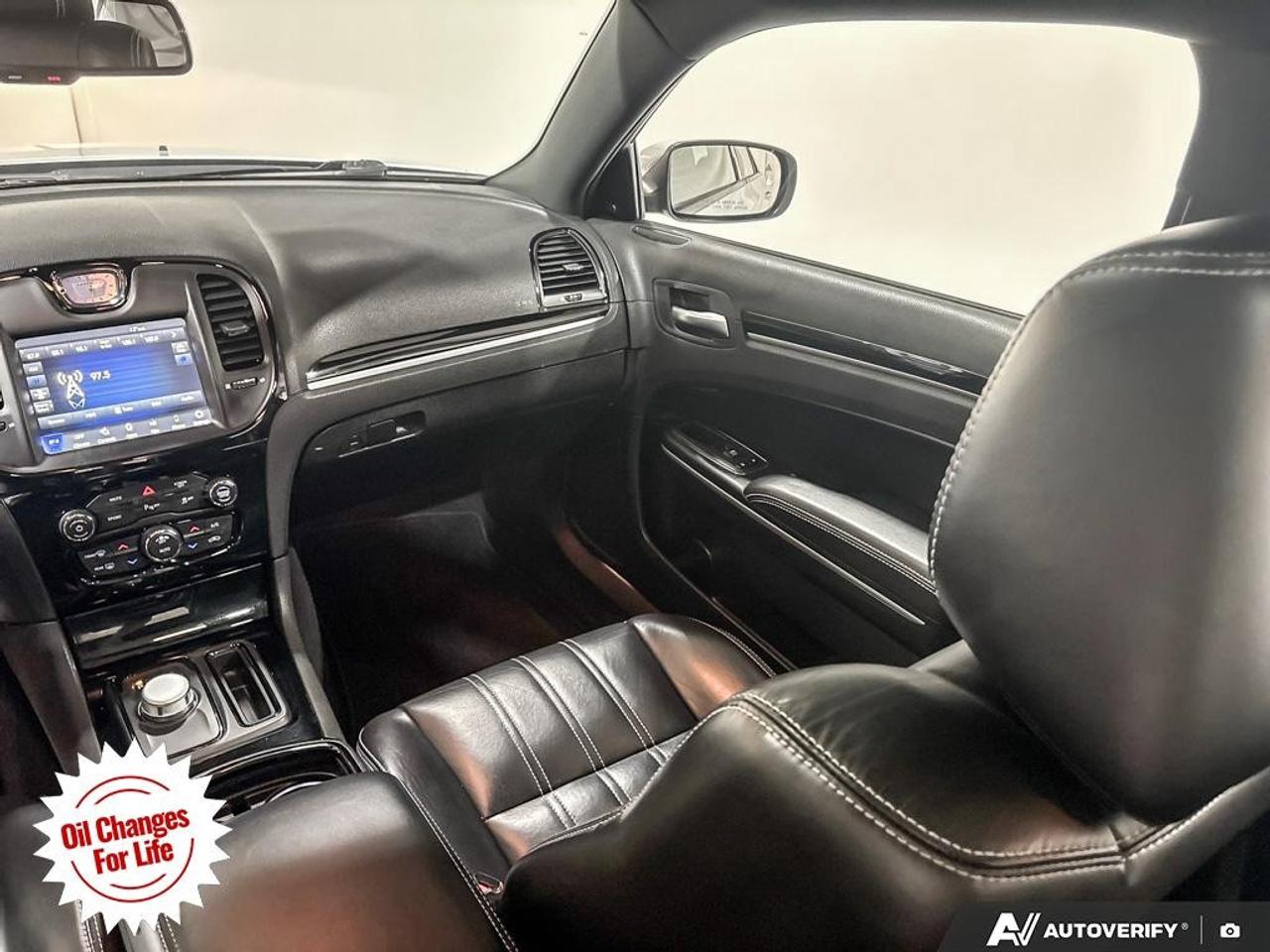 2022 Chrysler 300 300S RWD Photo