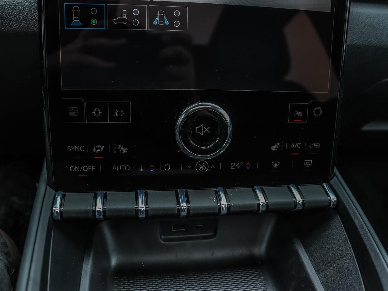 2026 GMC Terrain AWD AT4 Photo