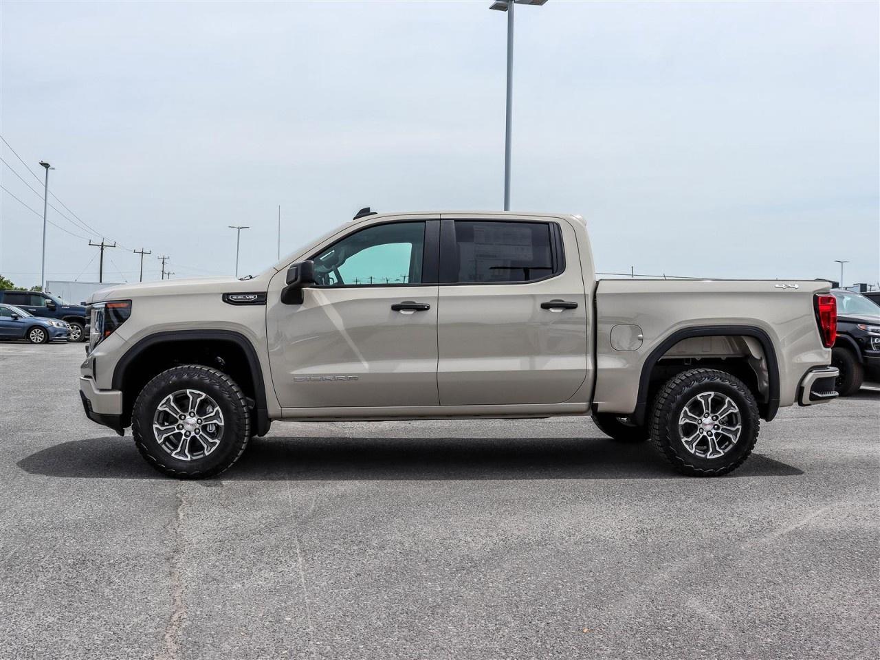 2026 GMC Sierra 1500 Crew Cab Short Box 4-Wheel Drive Pro Photo