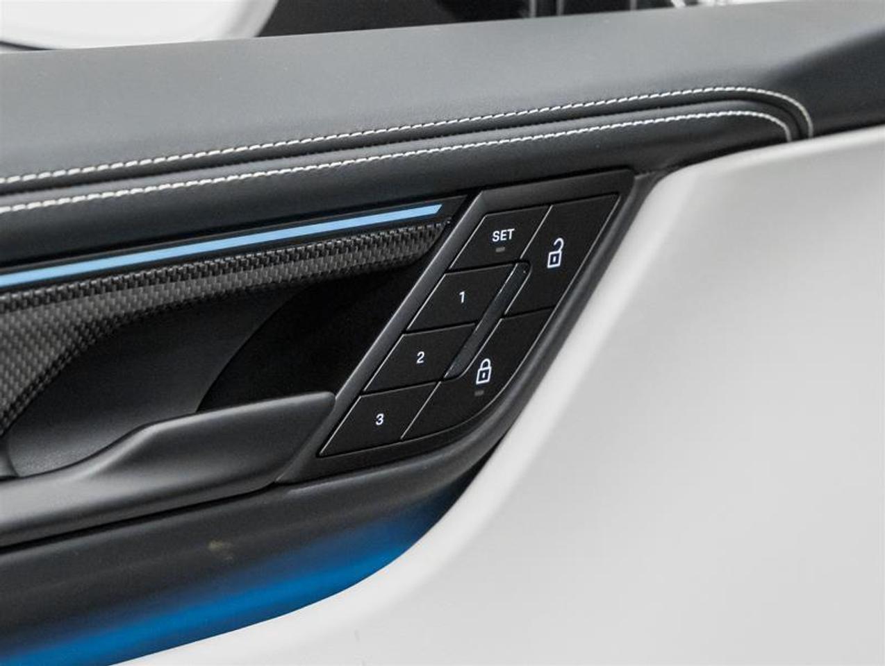 2026 Porsche Macan  Photo