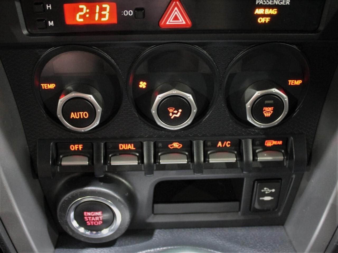 2017 Subaru BRZ Limited PKG AUTOMATIC NO ACCIDENT NAVIGATION BACKU Photo