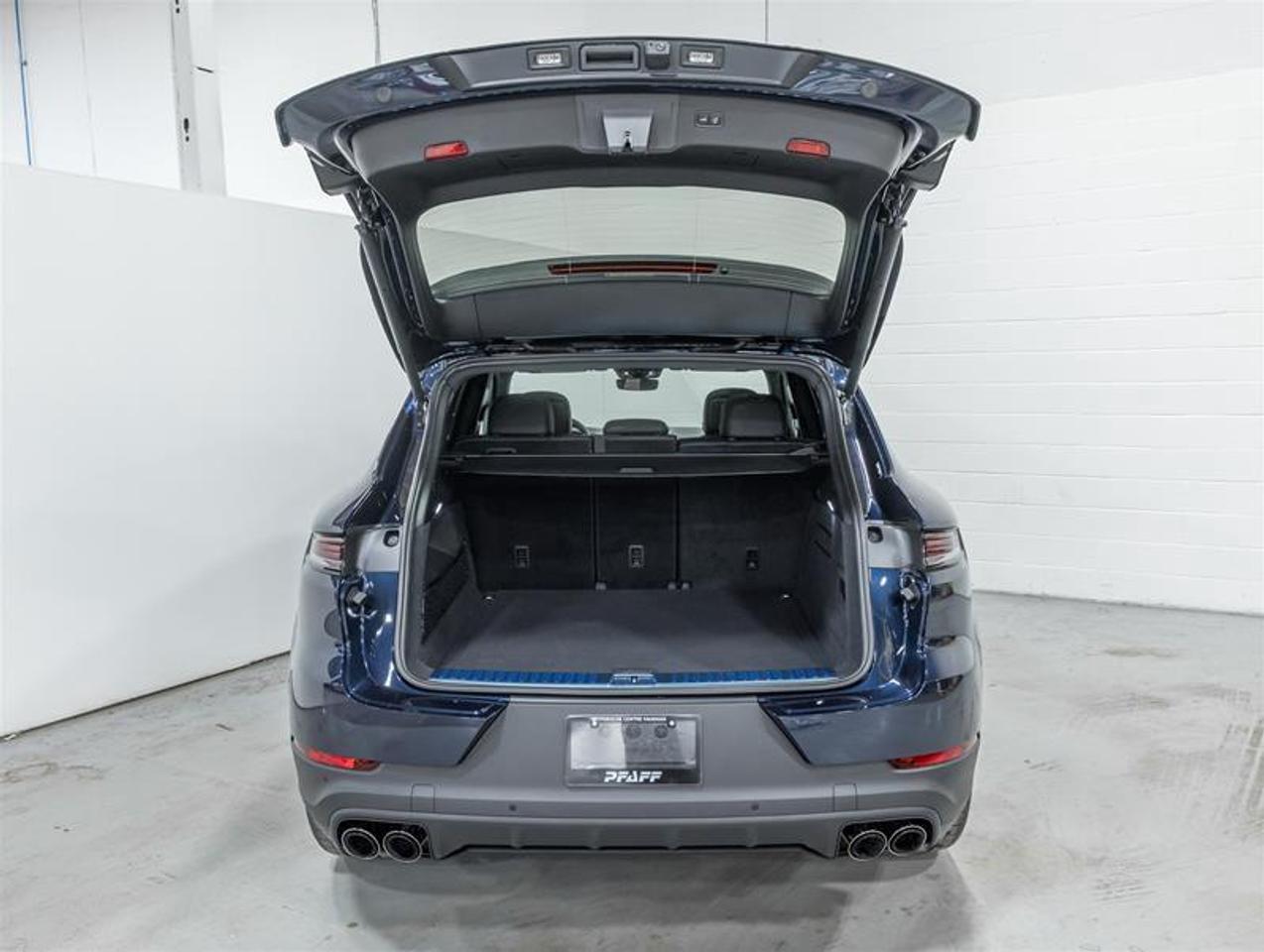 2026 Porsche Cayenne  Photo