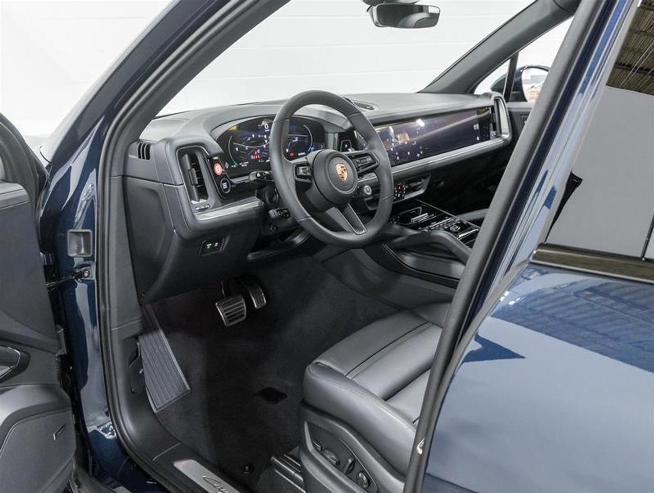 2026 Porsche Cayenne  Photo