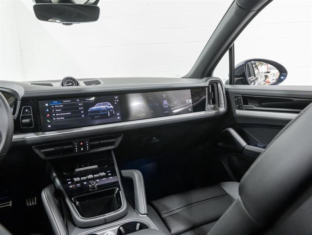 2026 Porsche Cayenne  Photo