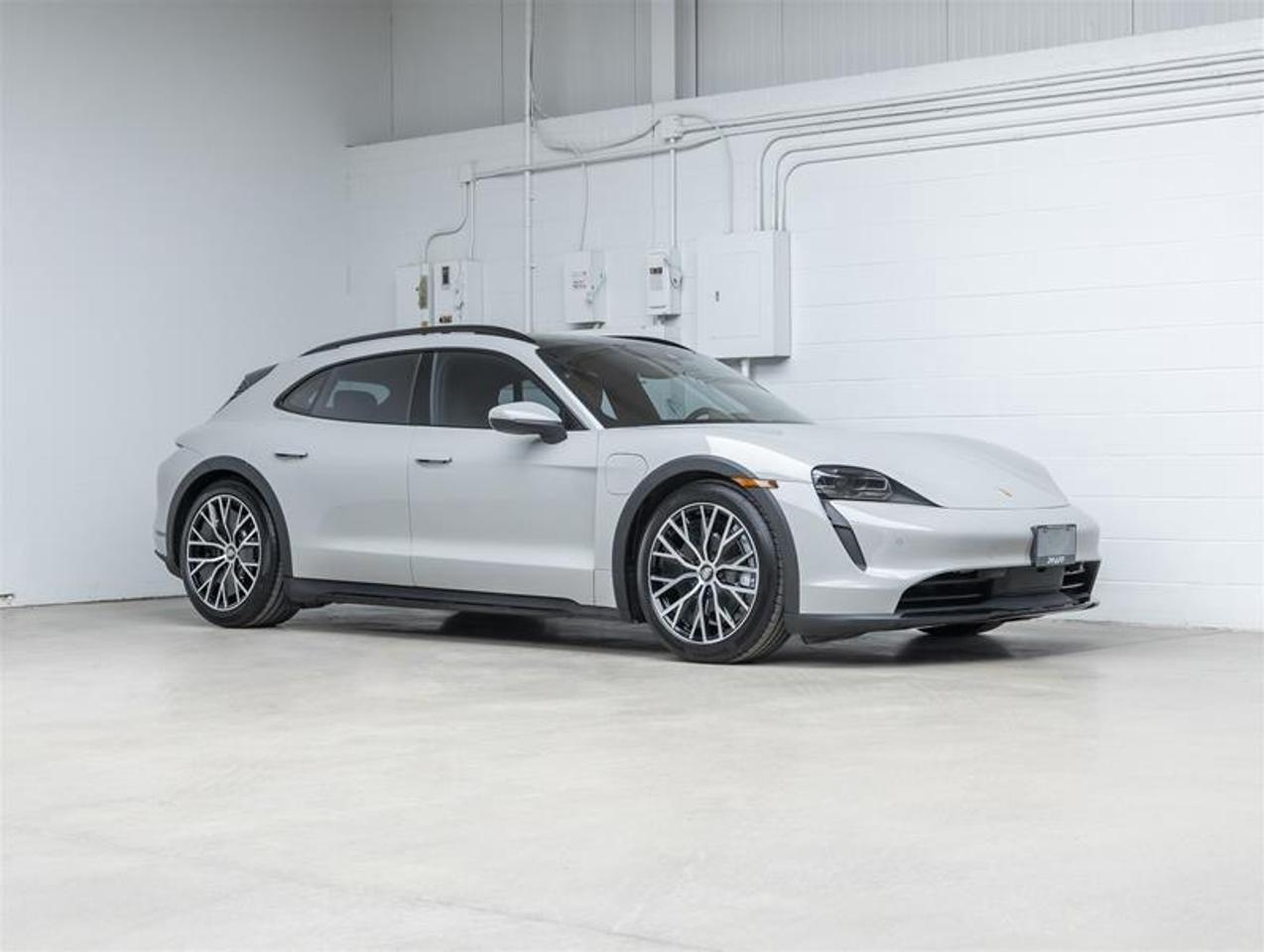 2022 Porsche Taycan  Photo