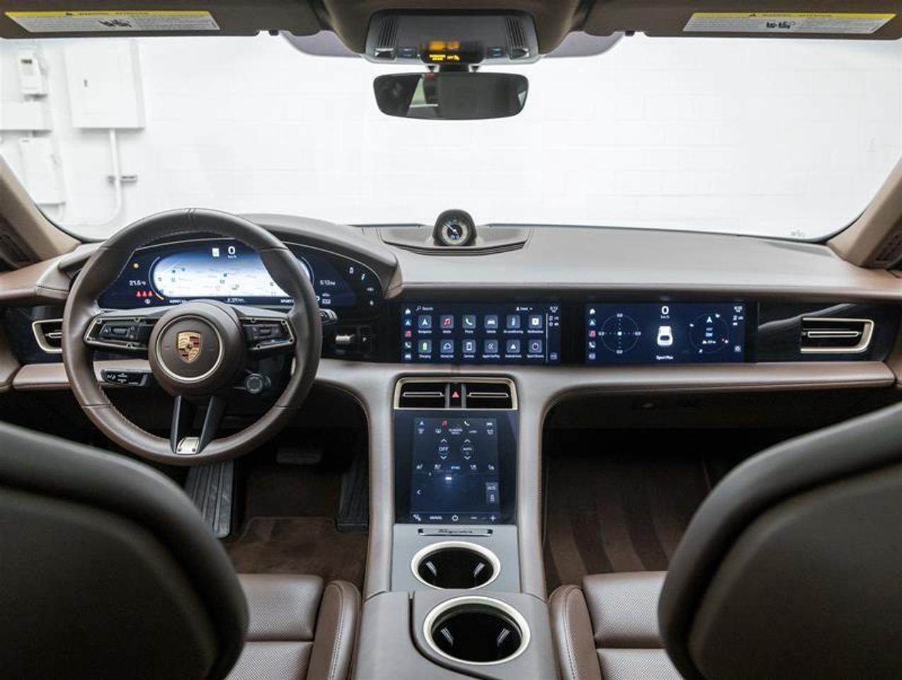 2022 Porsche Taycan  Photo