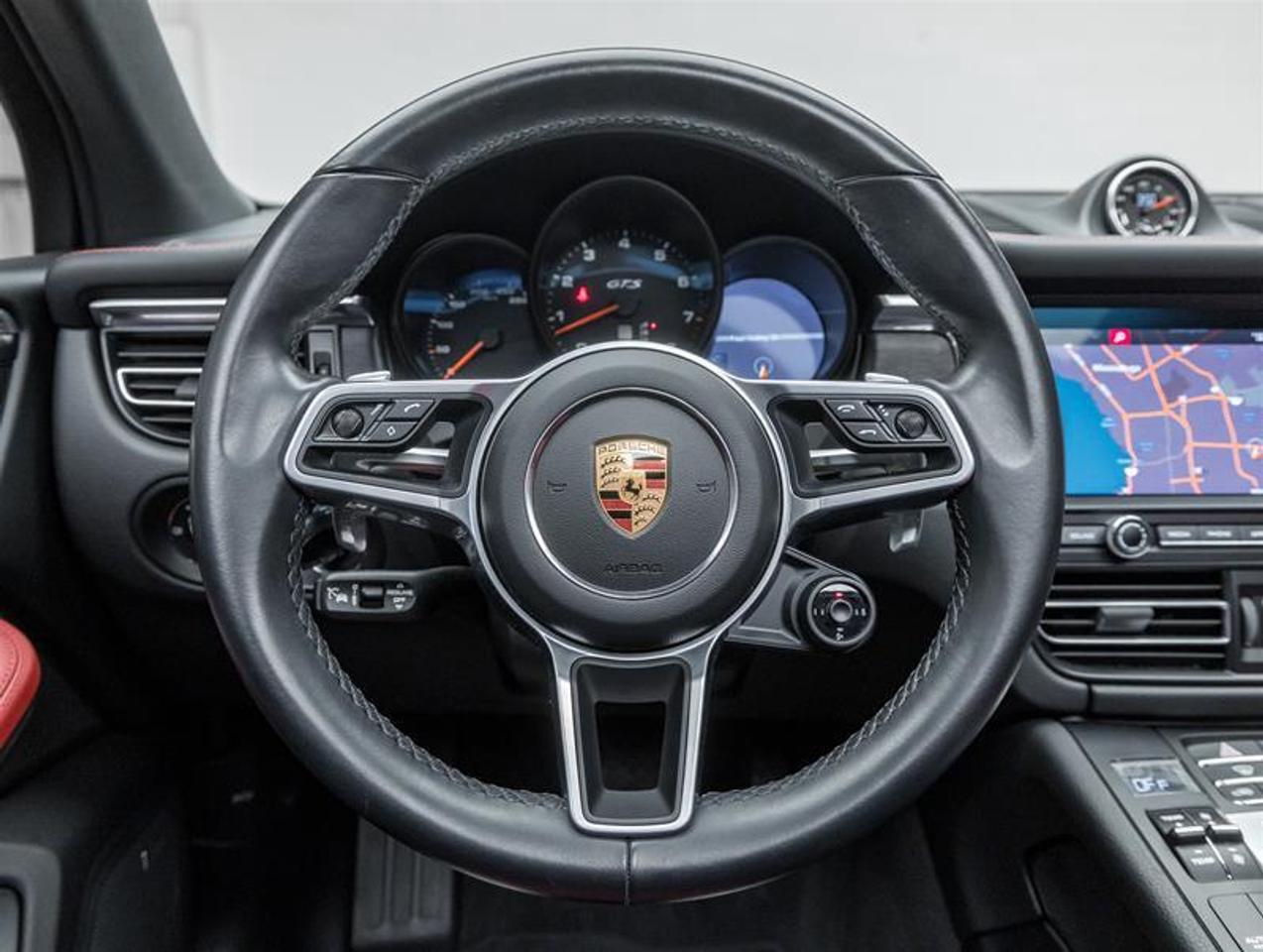 2020 Porsche Macan  Photo