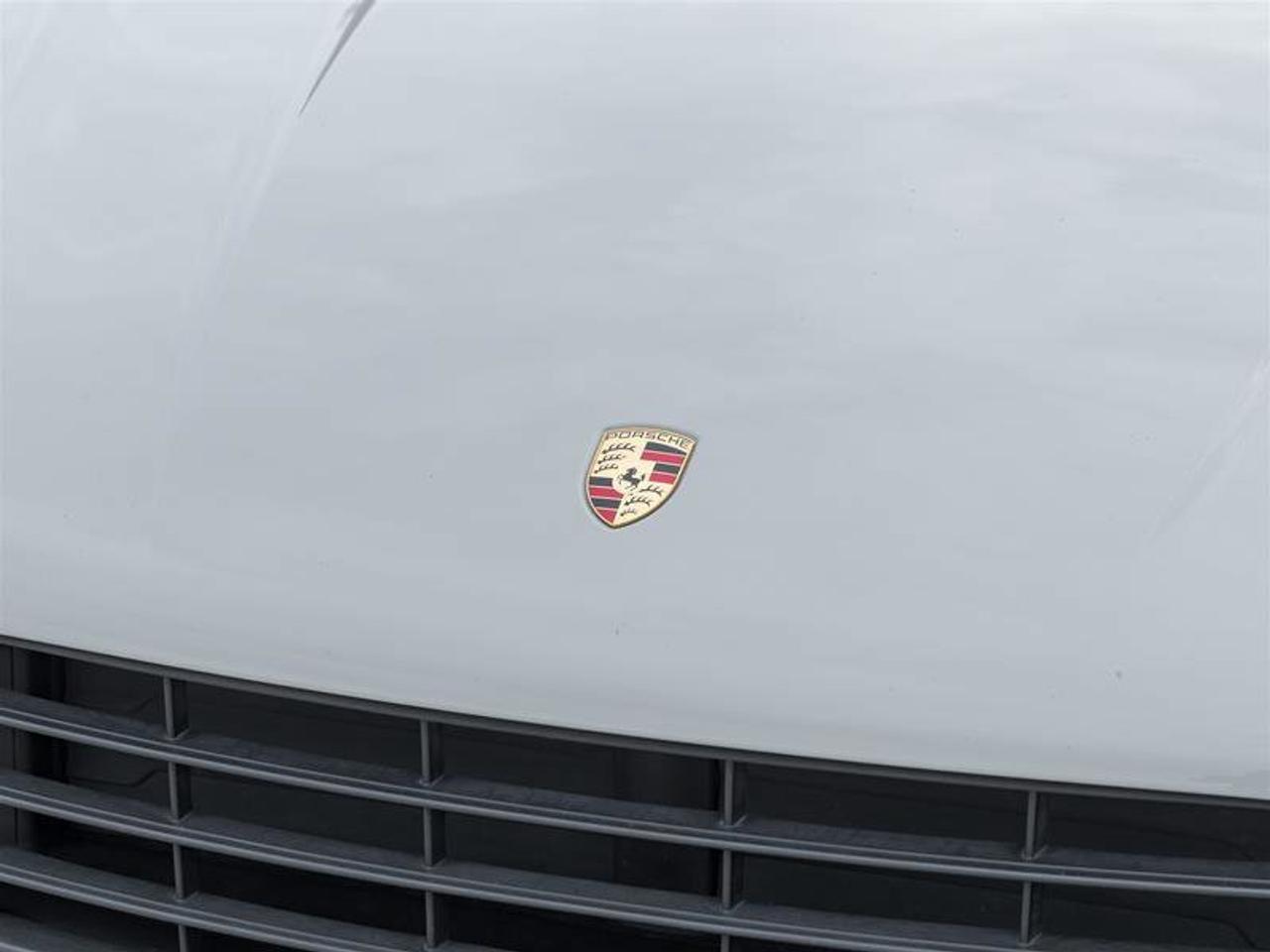 2019 Porsche Macan AWD Premium Pkg Plus Lane Change Assist Porsche Cr Photo