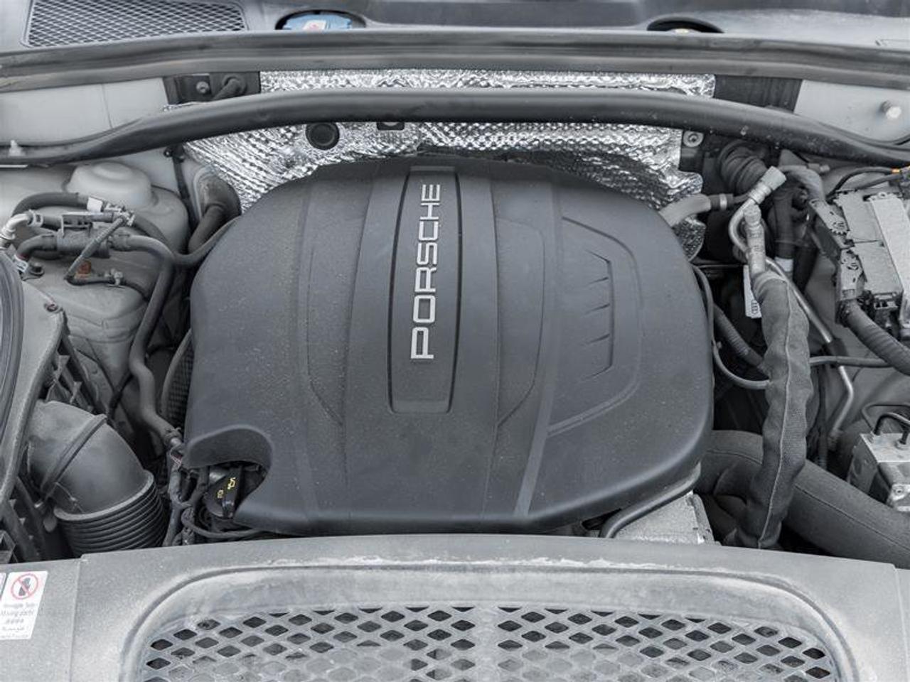 2019 Porsche Macan AWD Premium Pkg Plus Lane Change Assist Porsche Cr Photo