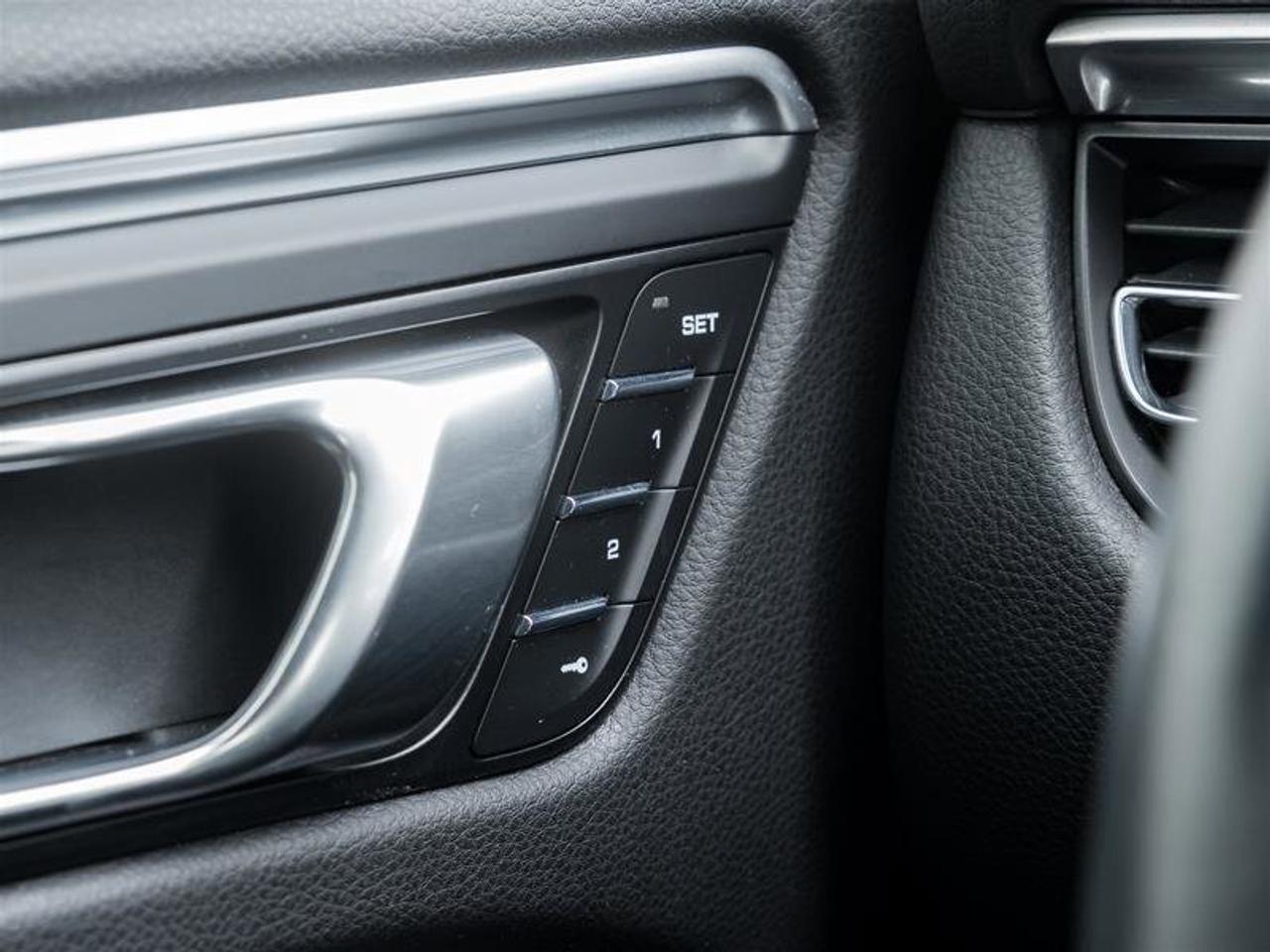 2019 Porsche Macan AWD Premium Pkg Plus Lane Change Assist Porsche Cr Photo