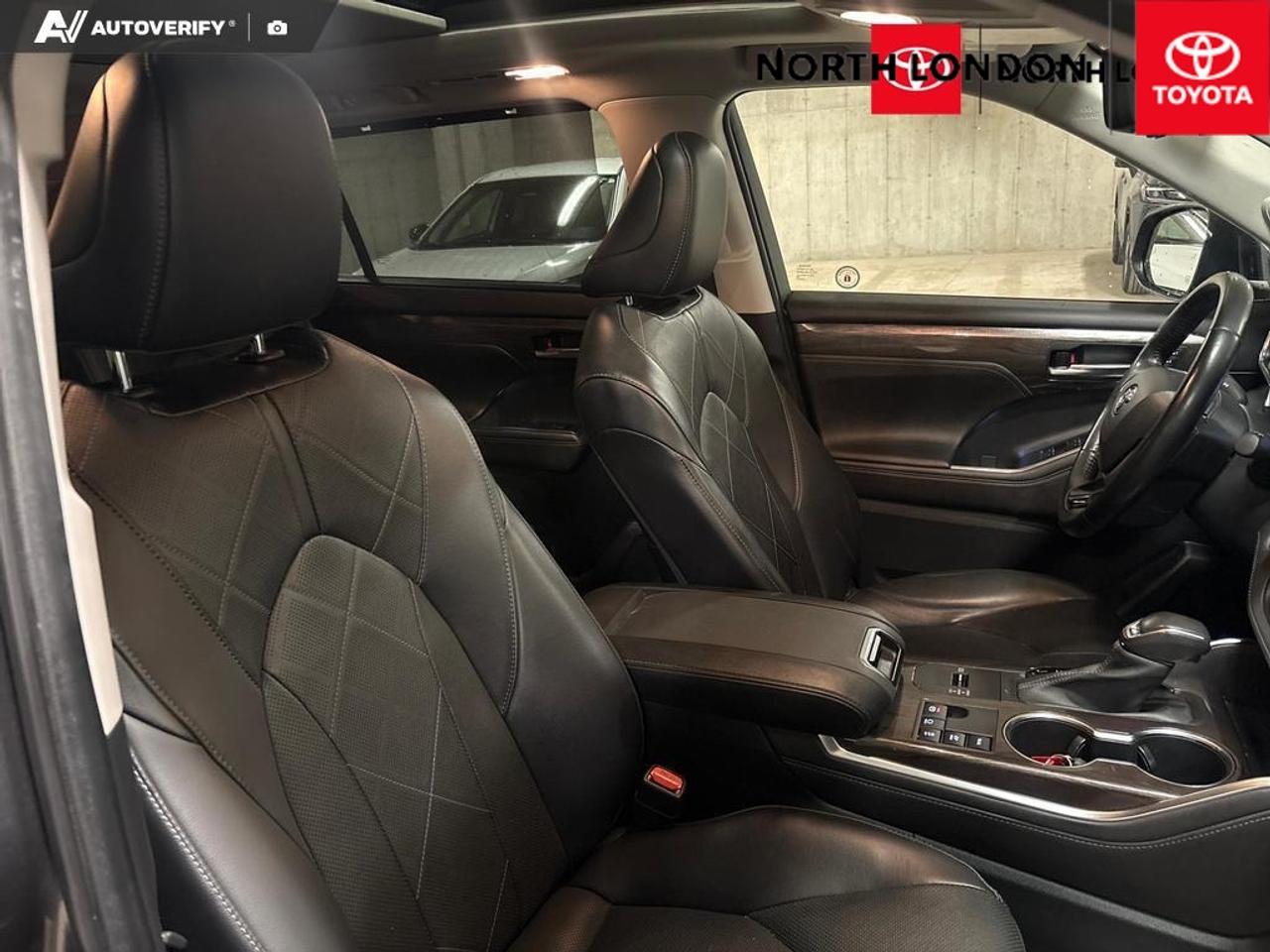 2023 Toyota Highlander Hybrid Limited 4dr All-Wheel Drive Photo
