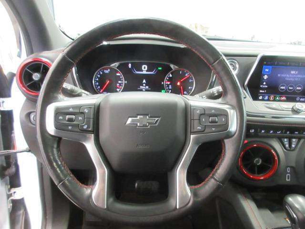 2020 Chevrolet Blazer RS AWD V6, NAV, ROOF, LEATHER, APPLE/ANDROID, 99K! Photo