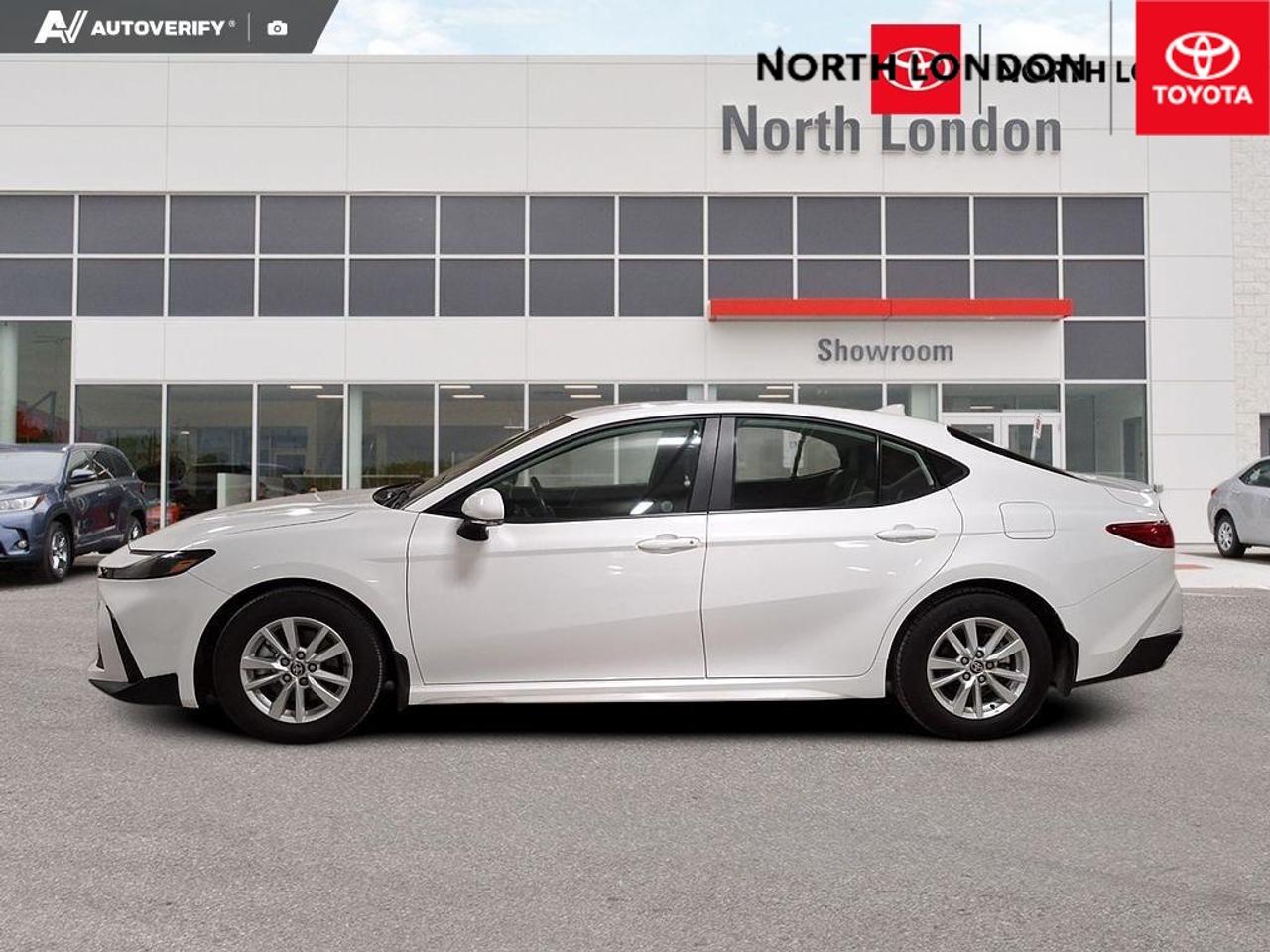 2025 Toyota Camry SE 4dr Front-Wheel Drive Sedan Photo2
