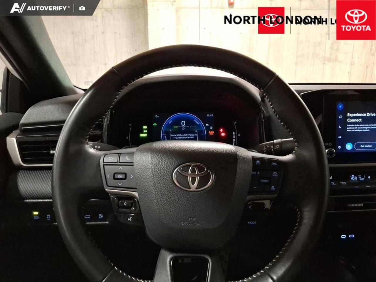 2025 Toyota Camry SE 4dr Front-Wheel Drive Sedan Photo