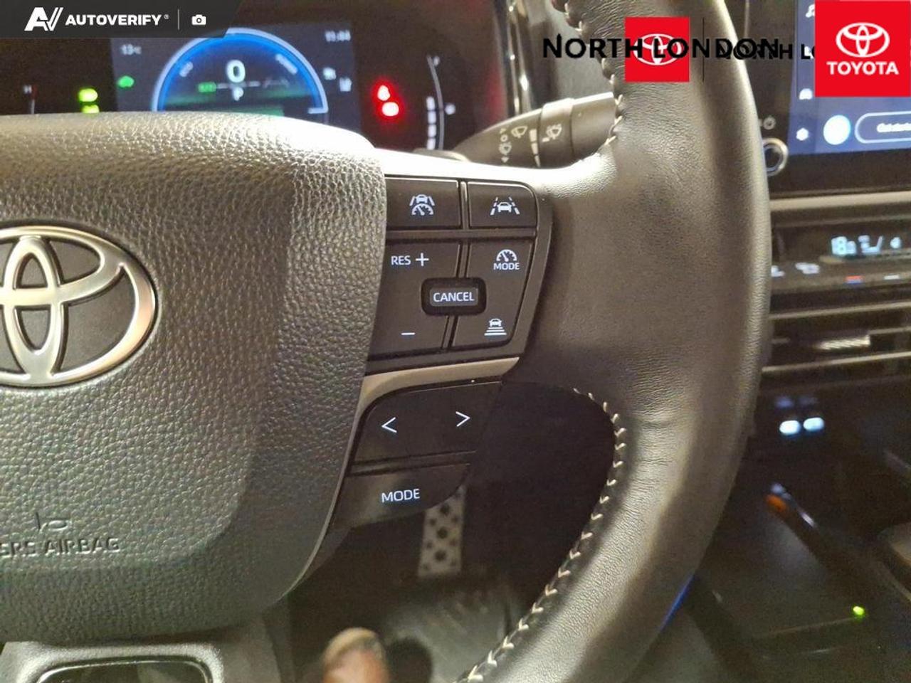 2025 Toyota Camry SE 4dr Front-Wheel Drive Sedan Photo