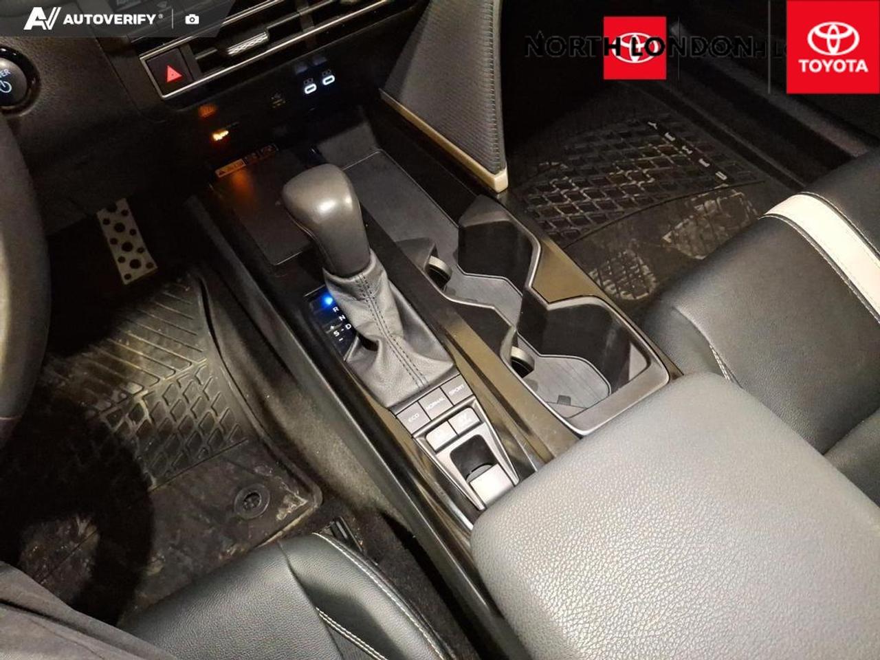 2025 Toyota Camry SE 4dr Front-Wheel Drive Sedan Photo